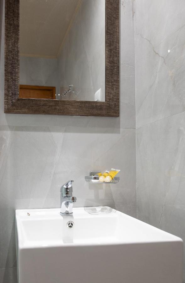 Yannis Hotel Krinidhes Экстерьер фото