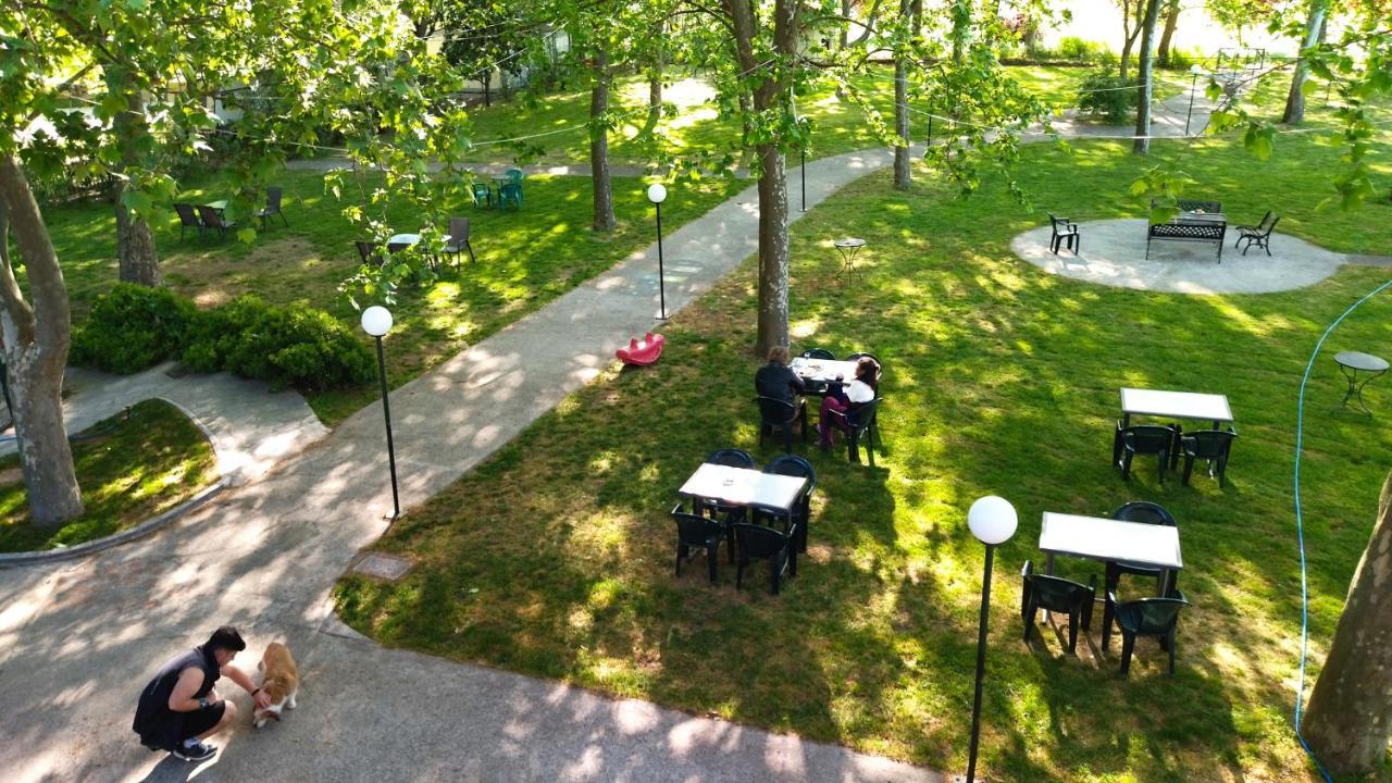 Yannis Hotel Krinidhes Экстерьер фото