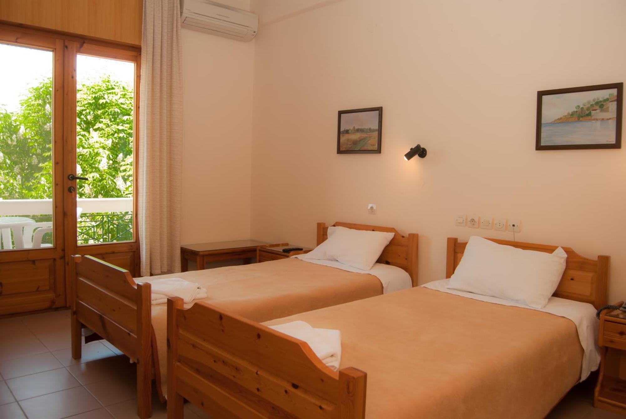 Yannis Hotel Krinidhes Экстерьер фото